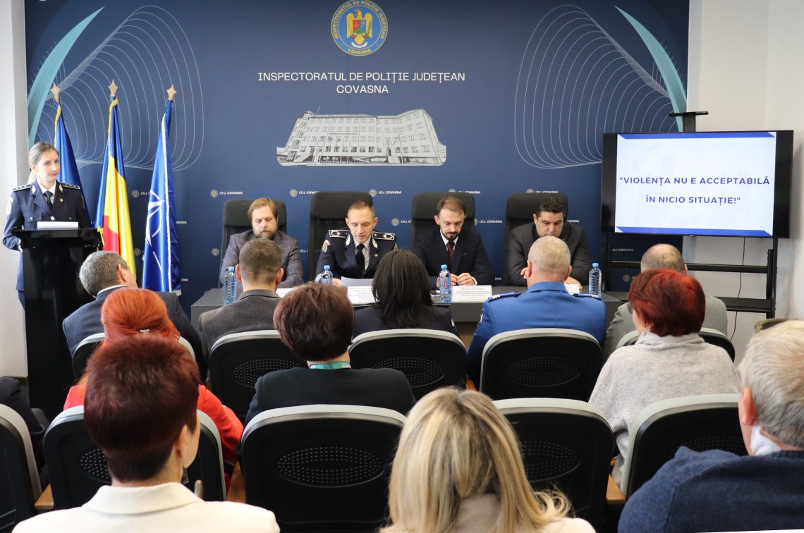 IPJ Covasna colaborează mai strâns pentru a combate violența în familie