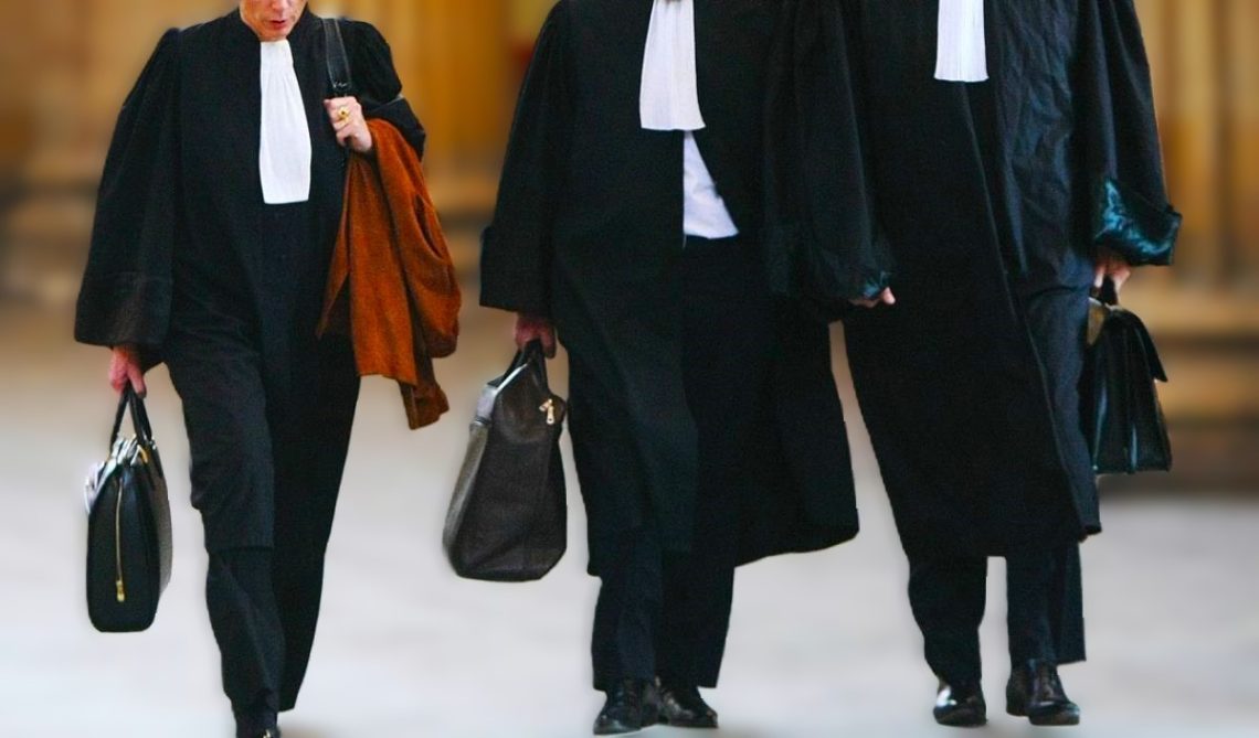 Procurorii DNA și DIICOT, în instanță pentru majorarea salariilor cu 60% din cauza discriminării